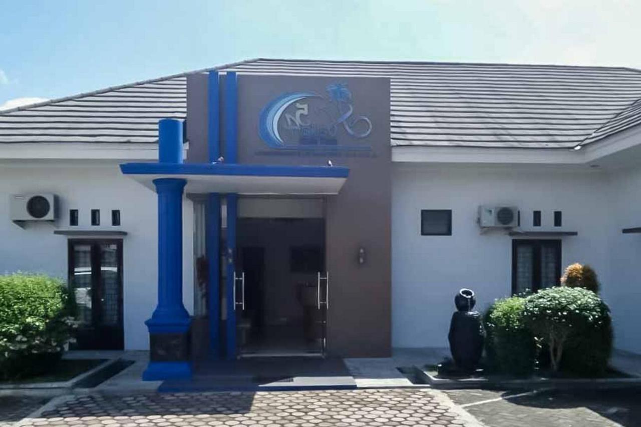 Hotel Reddoorz Near Pantai Panjang Bengkulu 2 Extérieur photo