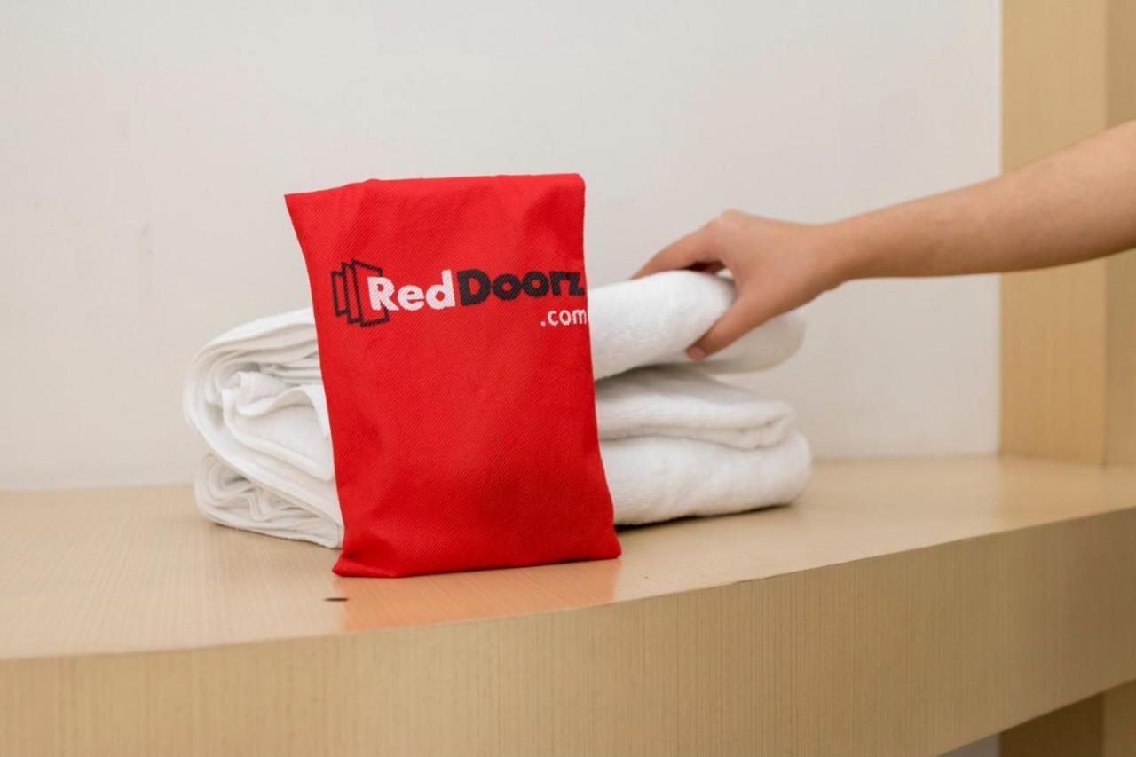 Hotel Reddoorz Near Pantai Panjang Bengkulu 2 Extérieur photo